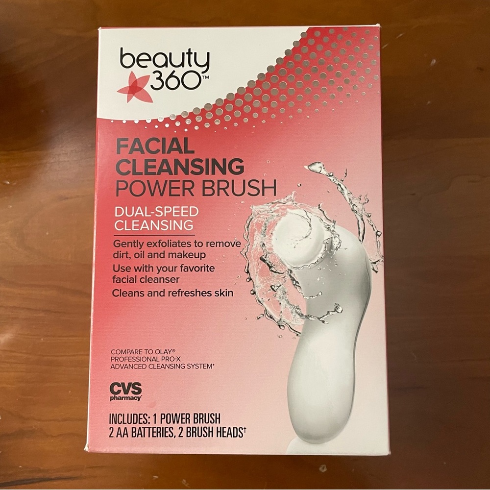 NIB beauty 360 FACIAL CLEANSING POWER BRUSH
DUAL-SPEED exfoliating Cleanser tool